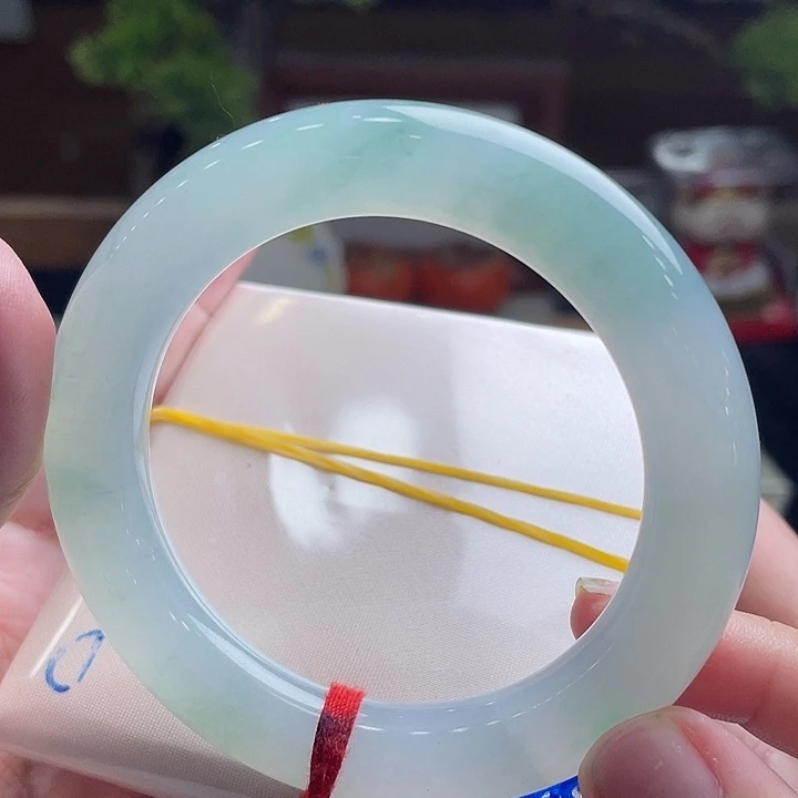 翡翠未镶嵌手镯53.7小胖墩
