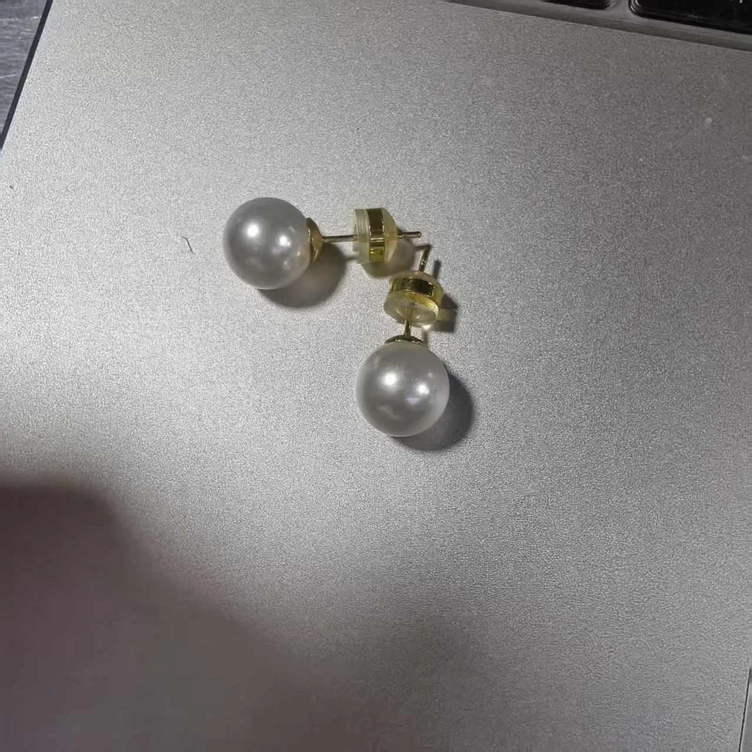 F1001时尚百搭耳钉经典