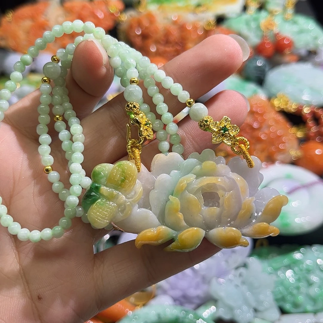 颈饰未镶嵌翡翠待编织