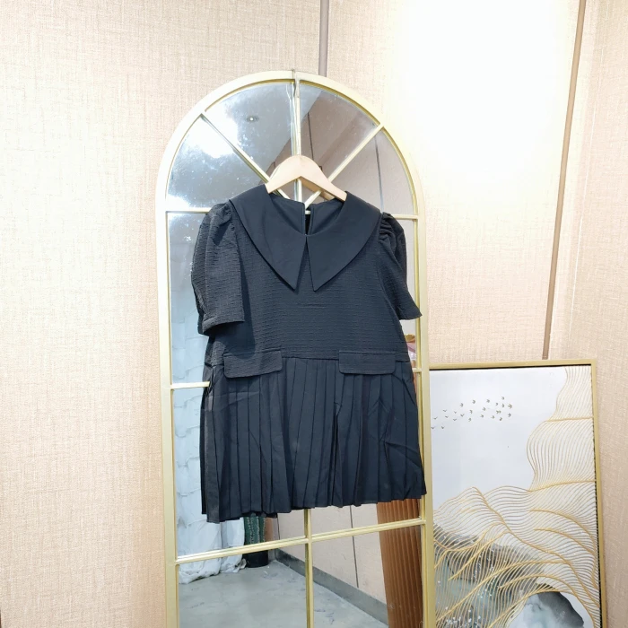 BG555孕妇黑色上衣100-130