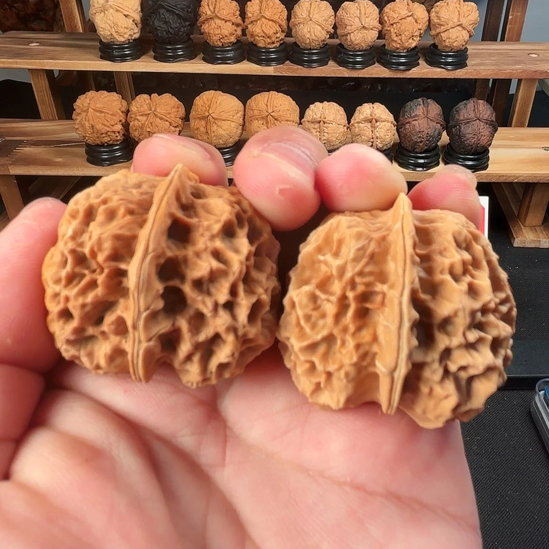 桃核把件云铁38尺A20