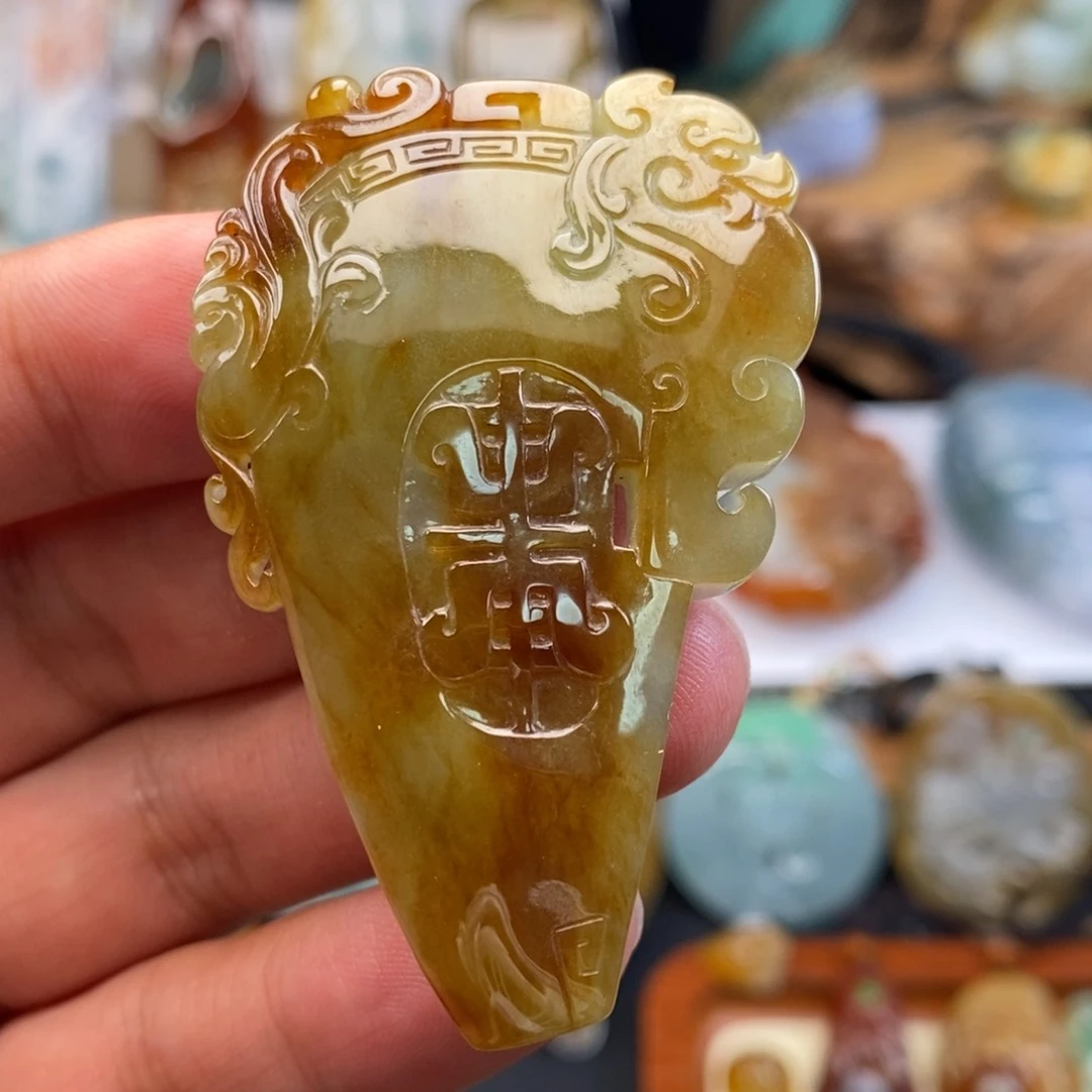 翡翠未镶嵌颈饰缅甸天然翡翠仿古龙凤