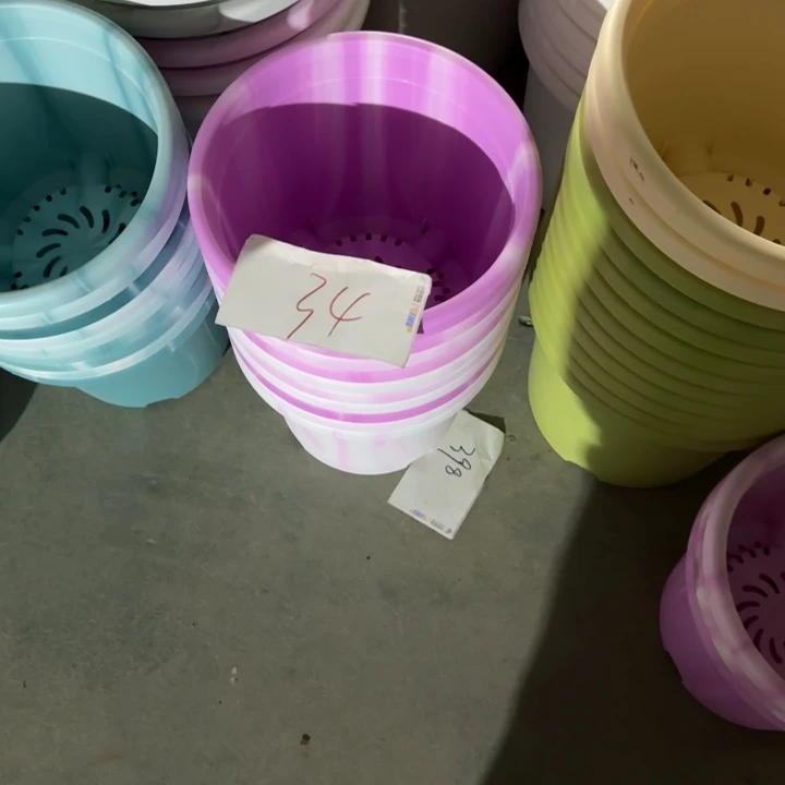 编号是34号的34号的花盆