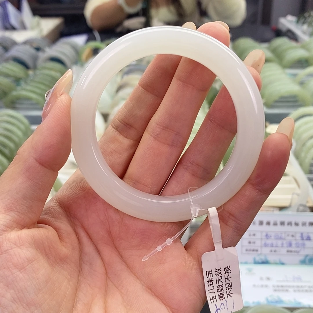 老***心和田玉未镶嵌珠宝奇石5657