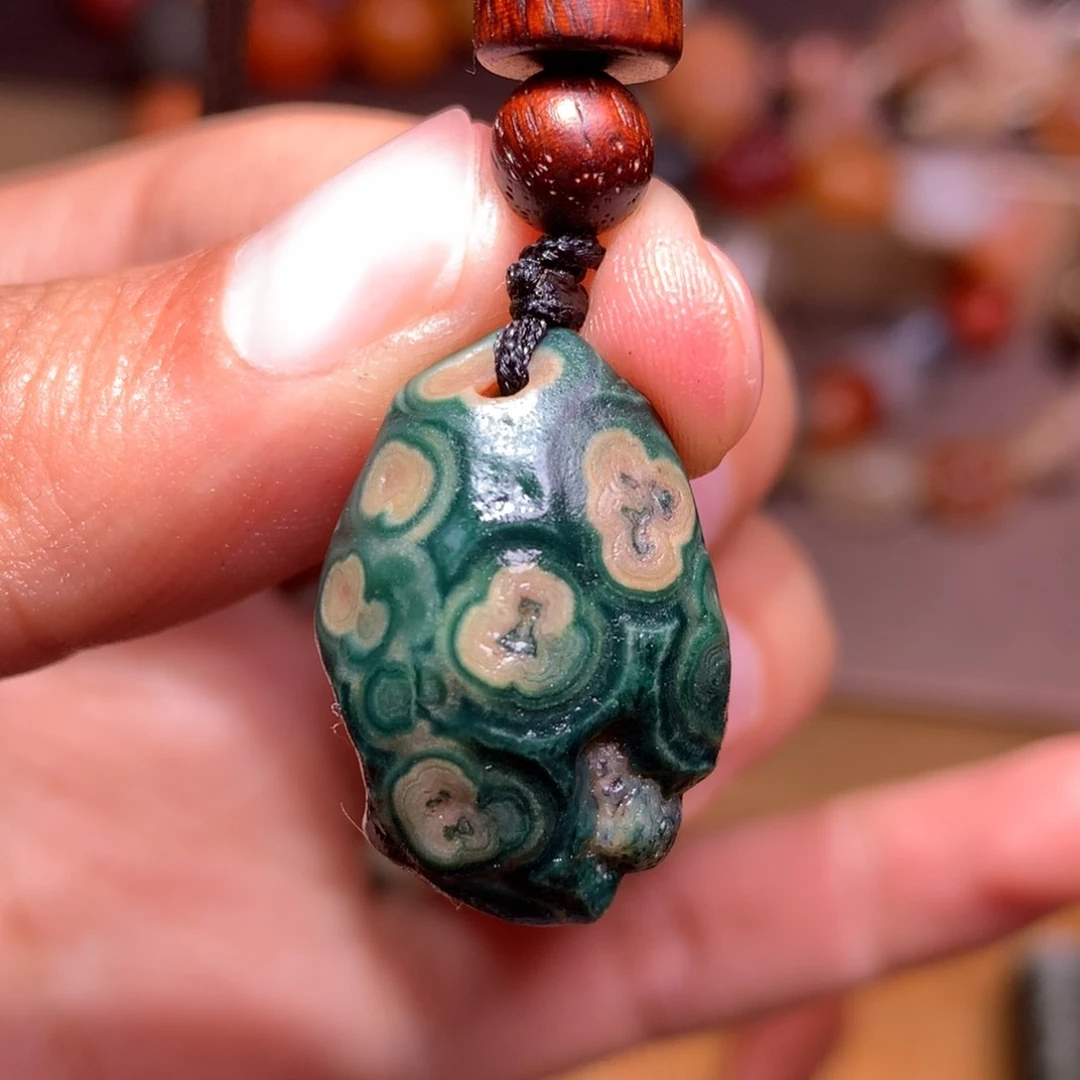 未镶嵌玛瑙/玉髓珠宝半成品