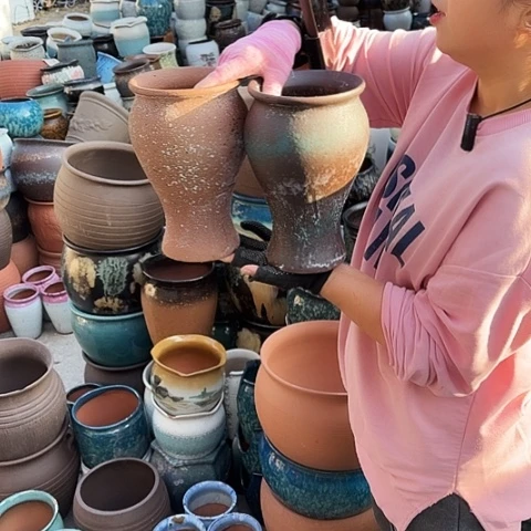 口14高24瑕疵两个。