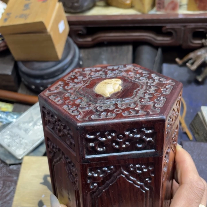 端景台红酸枝木类