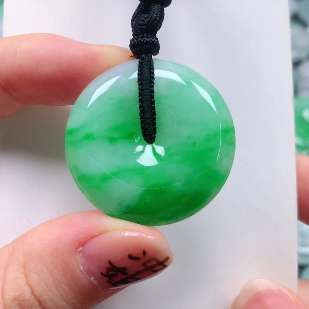 翡翠未镶嵌颈饰天然翡翠