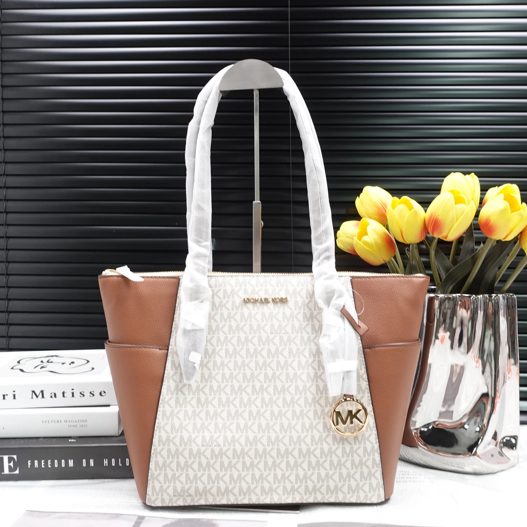 95新 MICHAEL KORS/迈克高仕 单肩包/T10280866