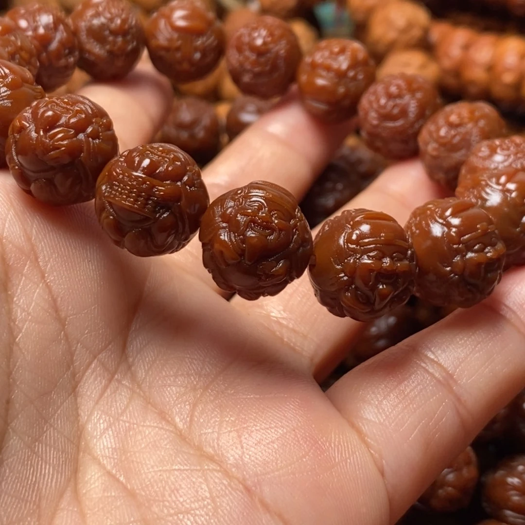 猴头核桃手串猴头