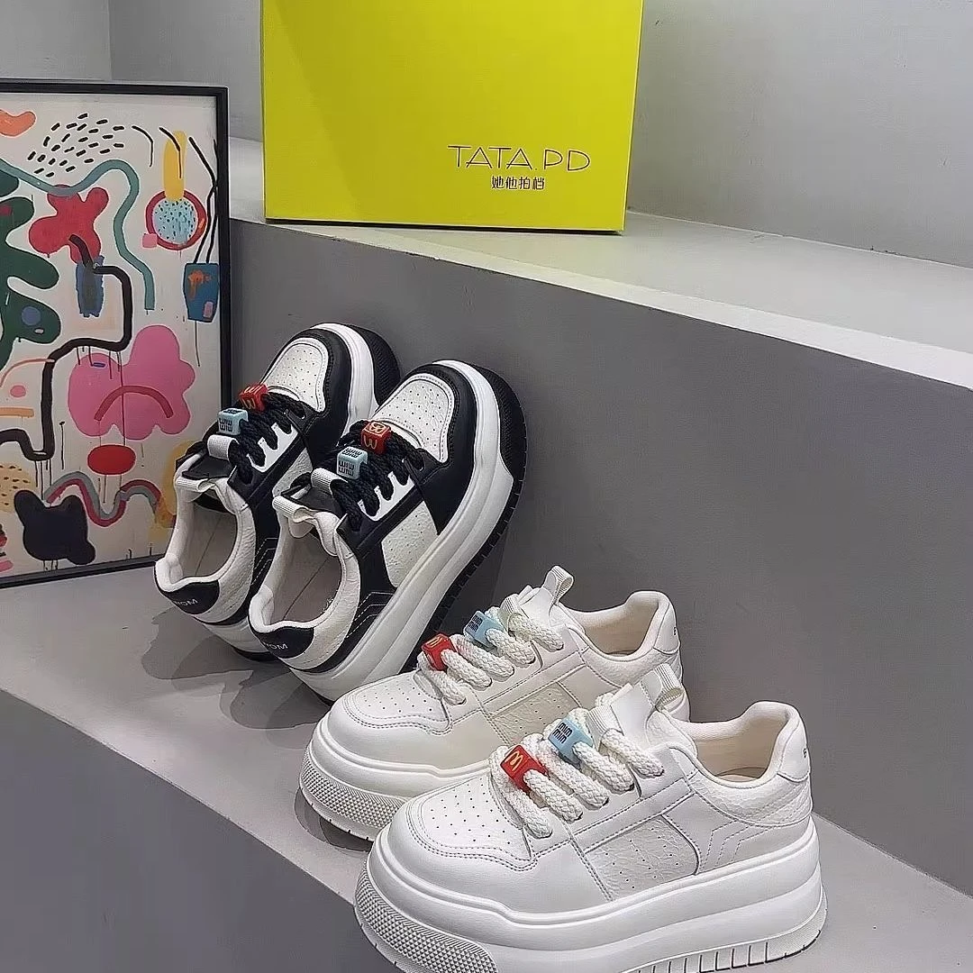 学院厚底松糕鞋女2025新款英伦风百搭小个子增高鞋今年爆款小白鞋