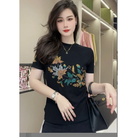 新款重工翩翩枫叶烫钻T恤QYTB1175