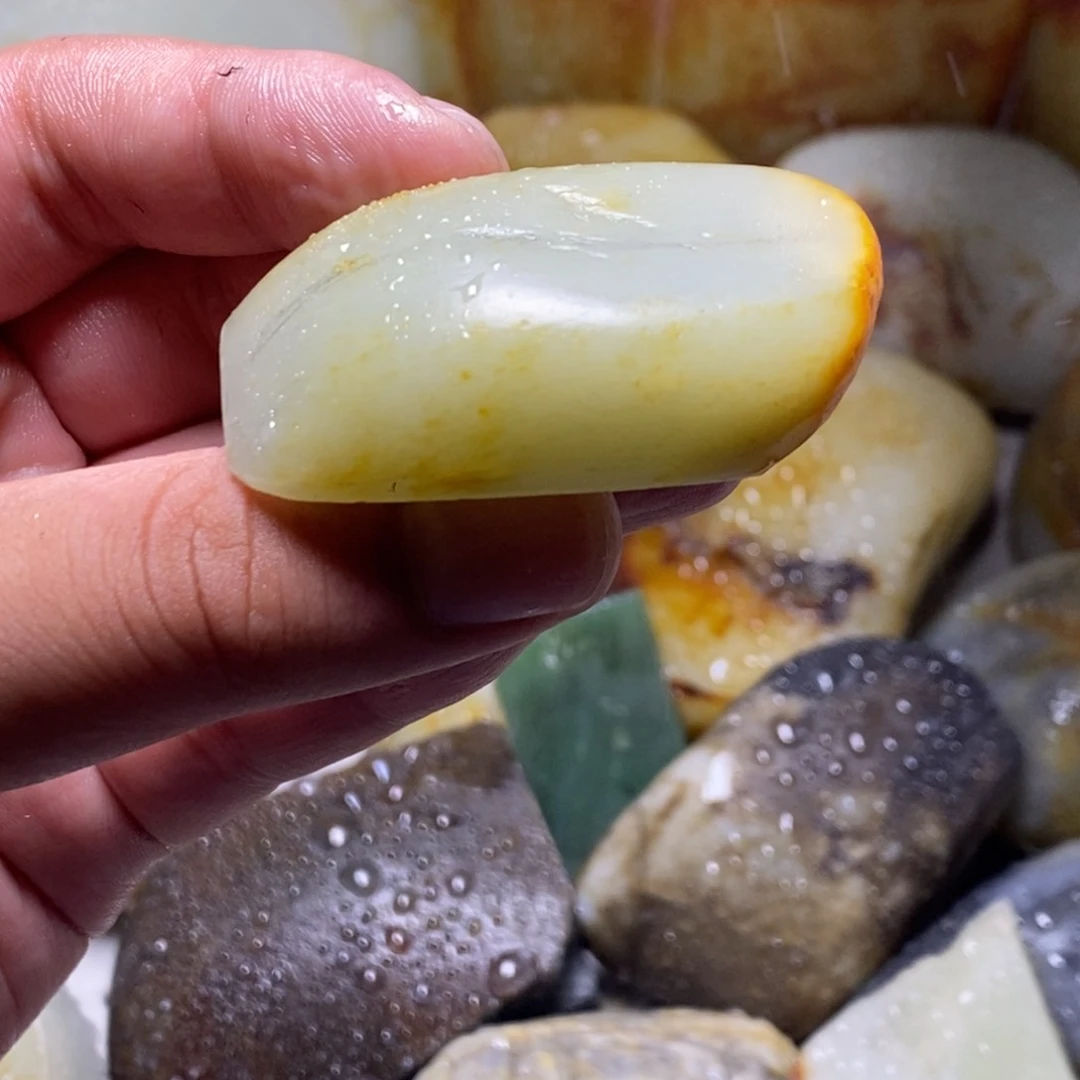 挂件未镶嵌定制和田玉O*哥