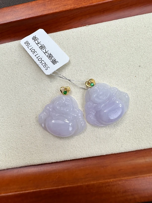 天然缅甸a货翡翠18k金白冰爱心扣小佛公（多样性发一）