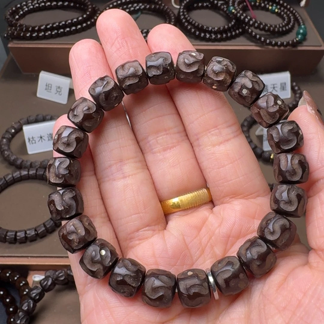 祎***響椰蒂吊坠109乱山高抛素串单圈