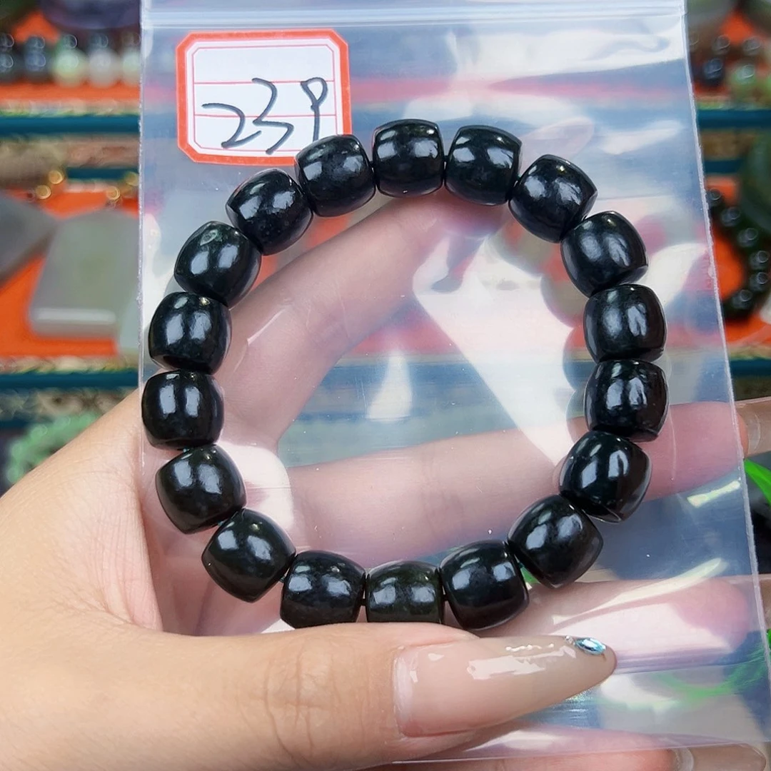 和田玉未镶嵌珠宝半成品