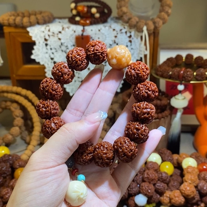 知***人金刚菩提手串186玉化爆肉一物