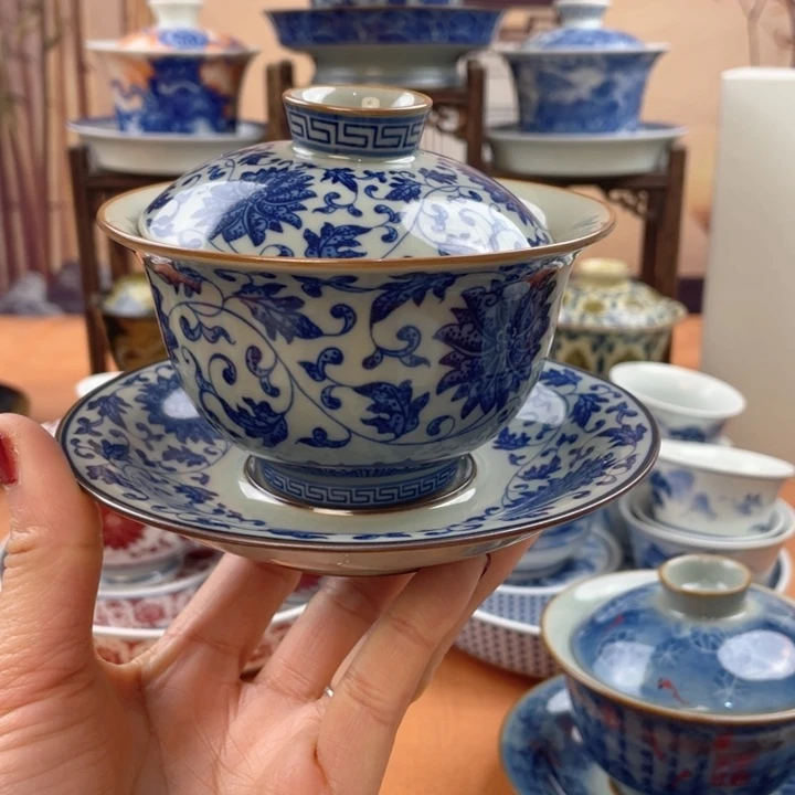 摆件陶老陶泥缠枝莲元宝盖碗