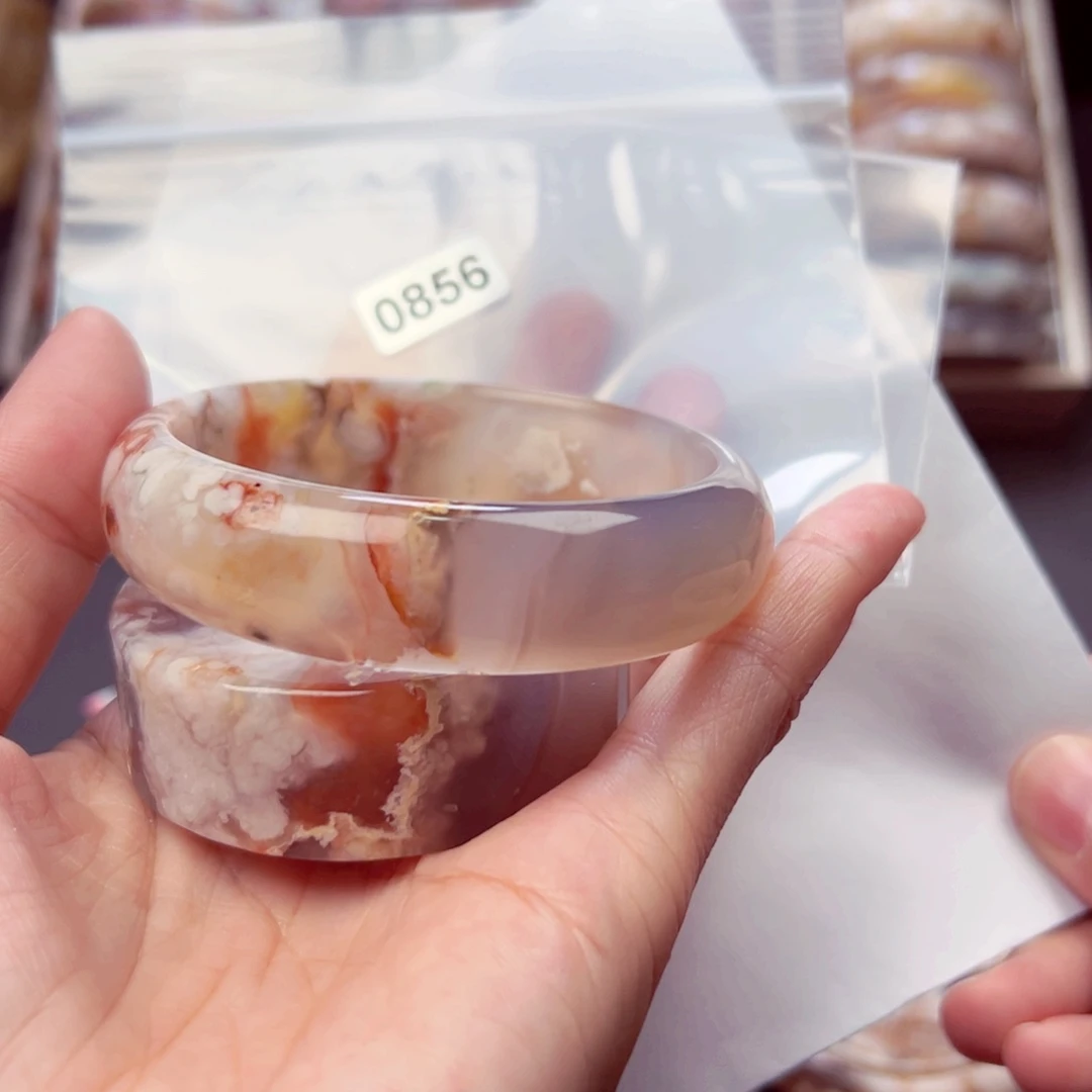 未镶嵌手镯玛瑙/玉髓垚*