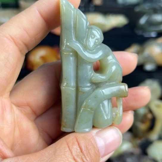 和田玉颈饰未镶嵌阿*