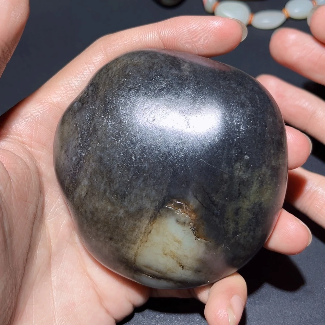 和田玉未镶嵌珠宝奇石