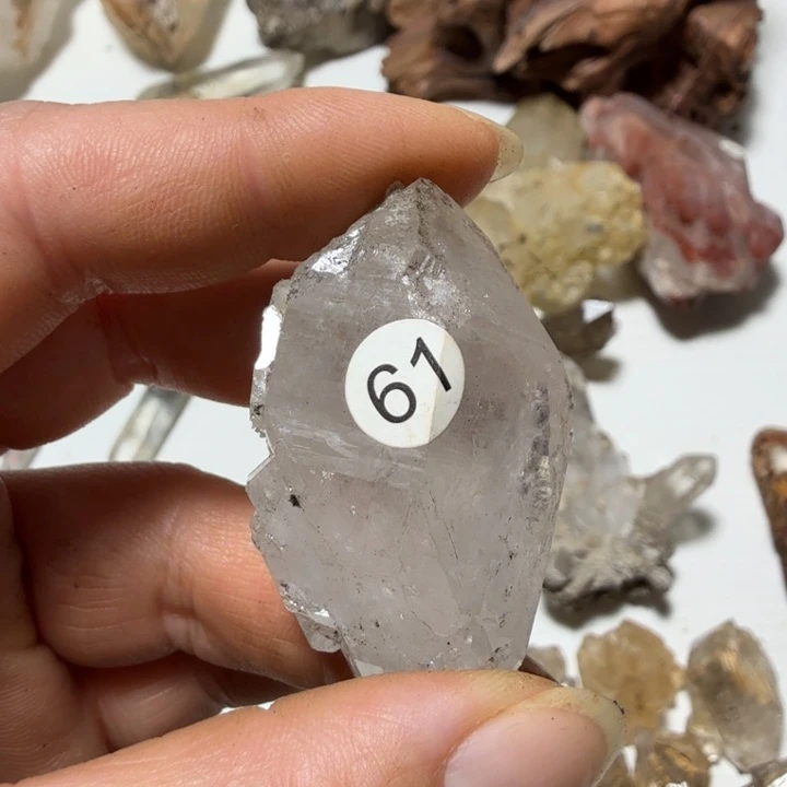 青***…珠宝半成品未镶嵌水晶