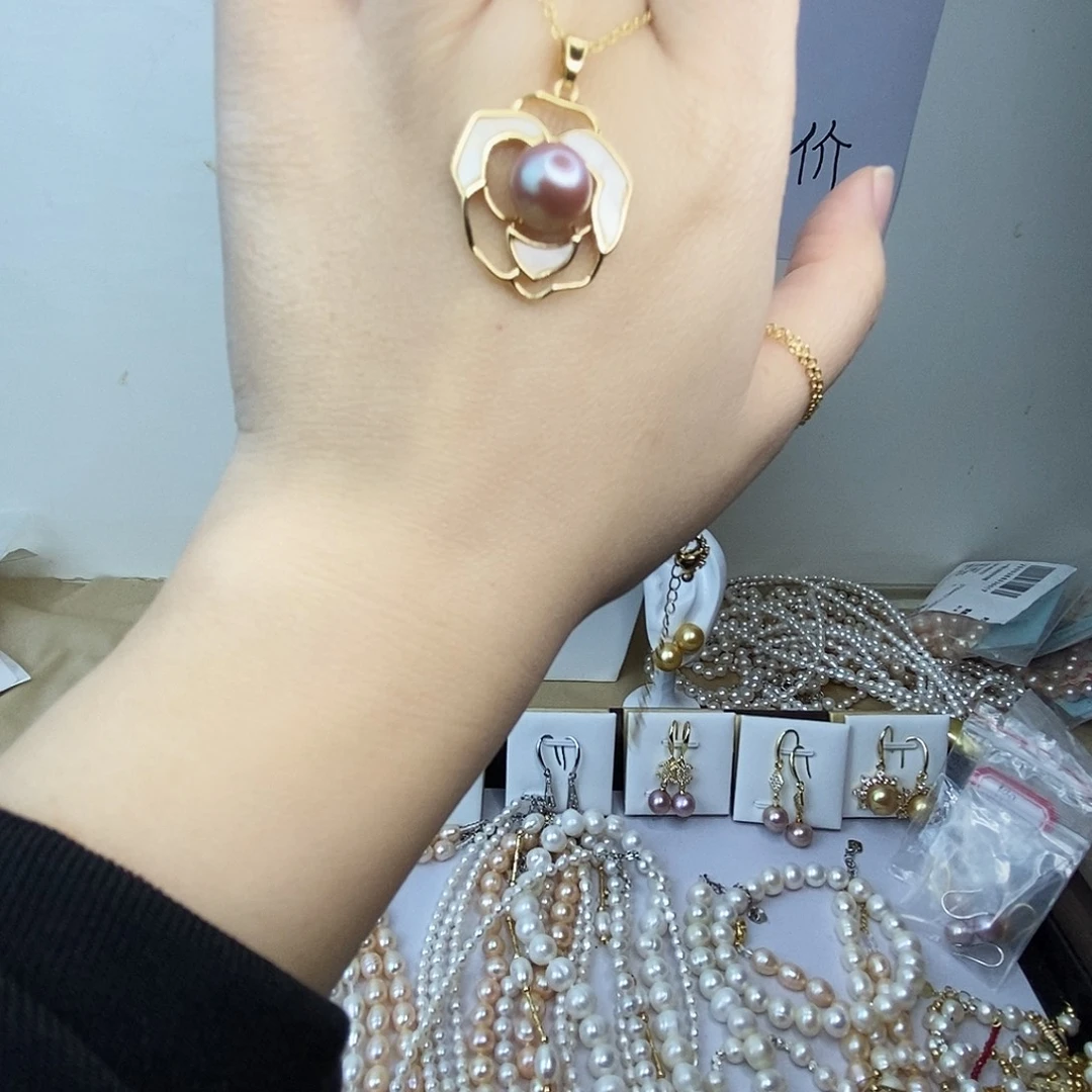 合金淡水珍珠吊坠(赠链)