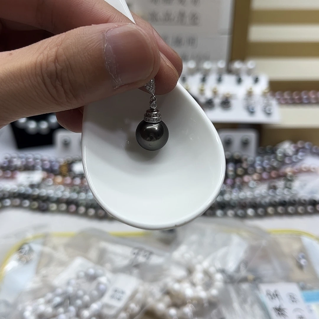 银S925镶嵌海水珍珠颈饰