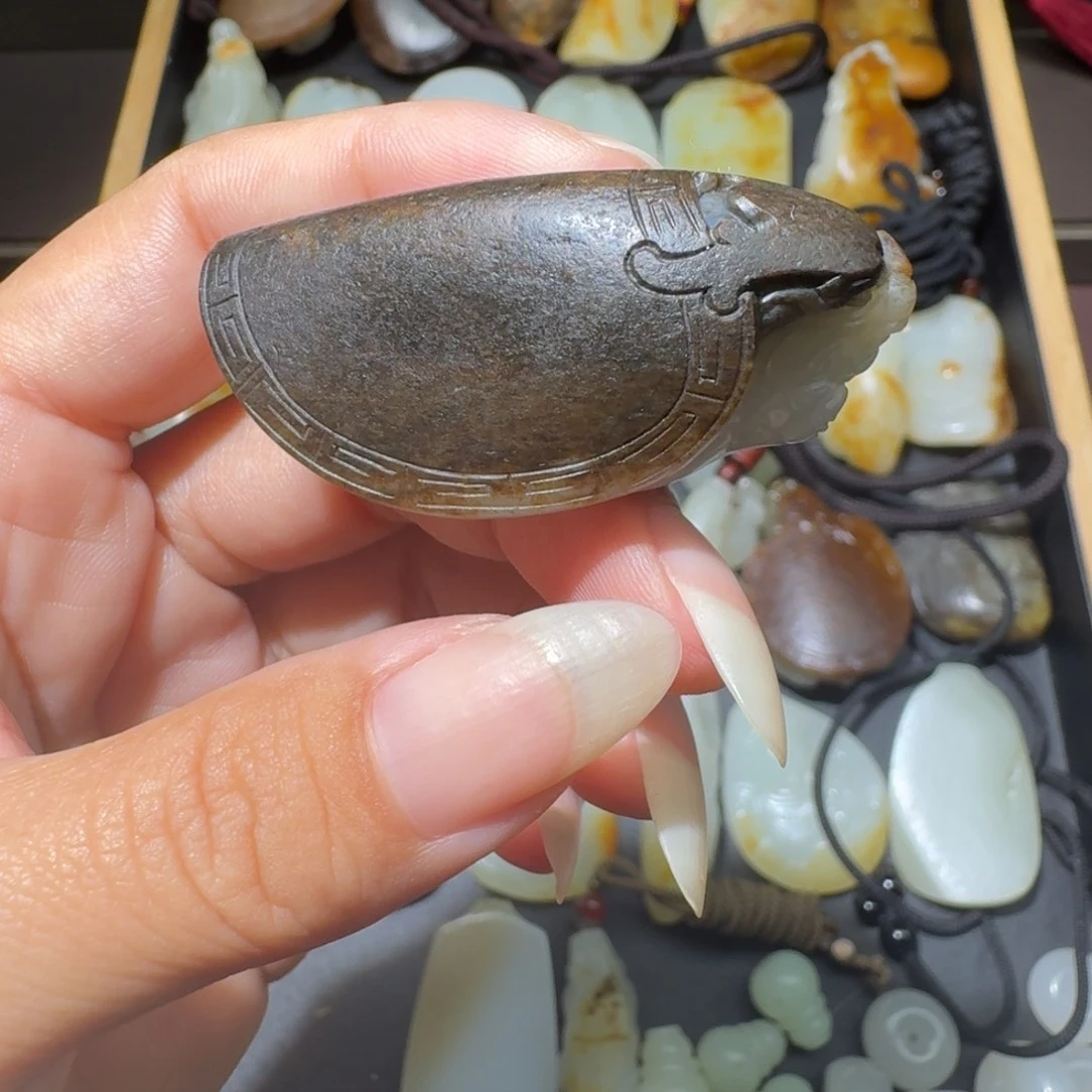 和田玉未镶嵌吊坠(不含链)