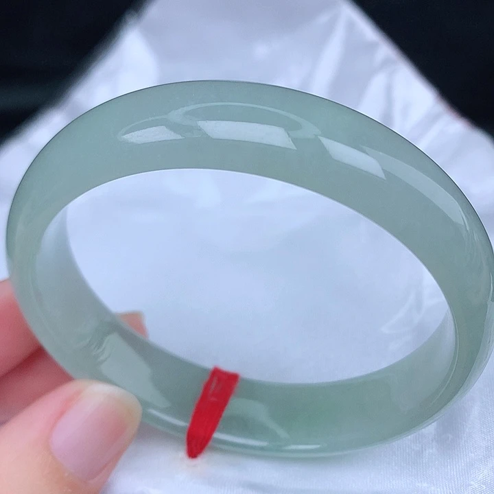 未镶嵌手镯翡翠天然