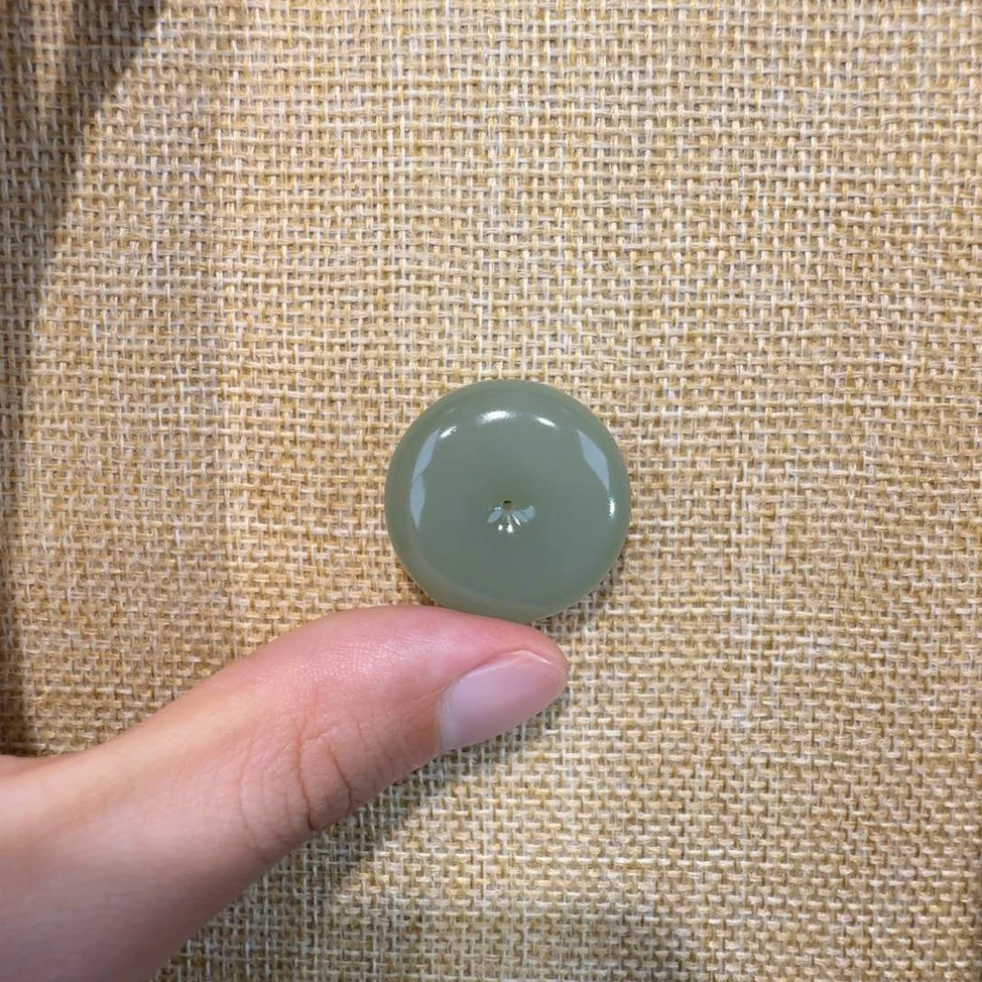 和田玉未镶嵌吊坠(赠链)30mm平安扣有包容