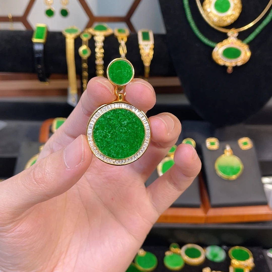 翡翠吊坠(赠链)银S925镀金镶嵌