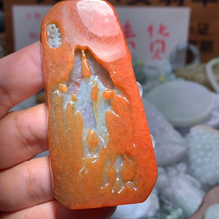 翡翠未镶嵌颈饰保真天然A货翡翠