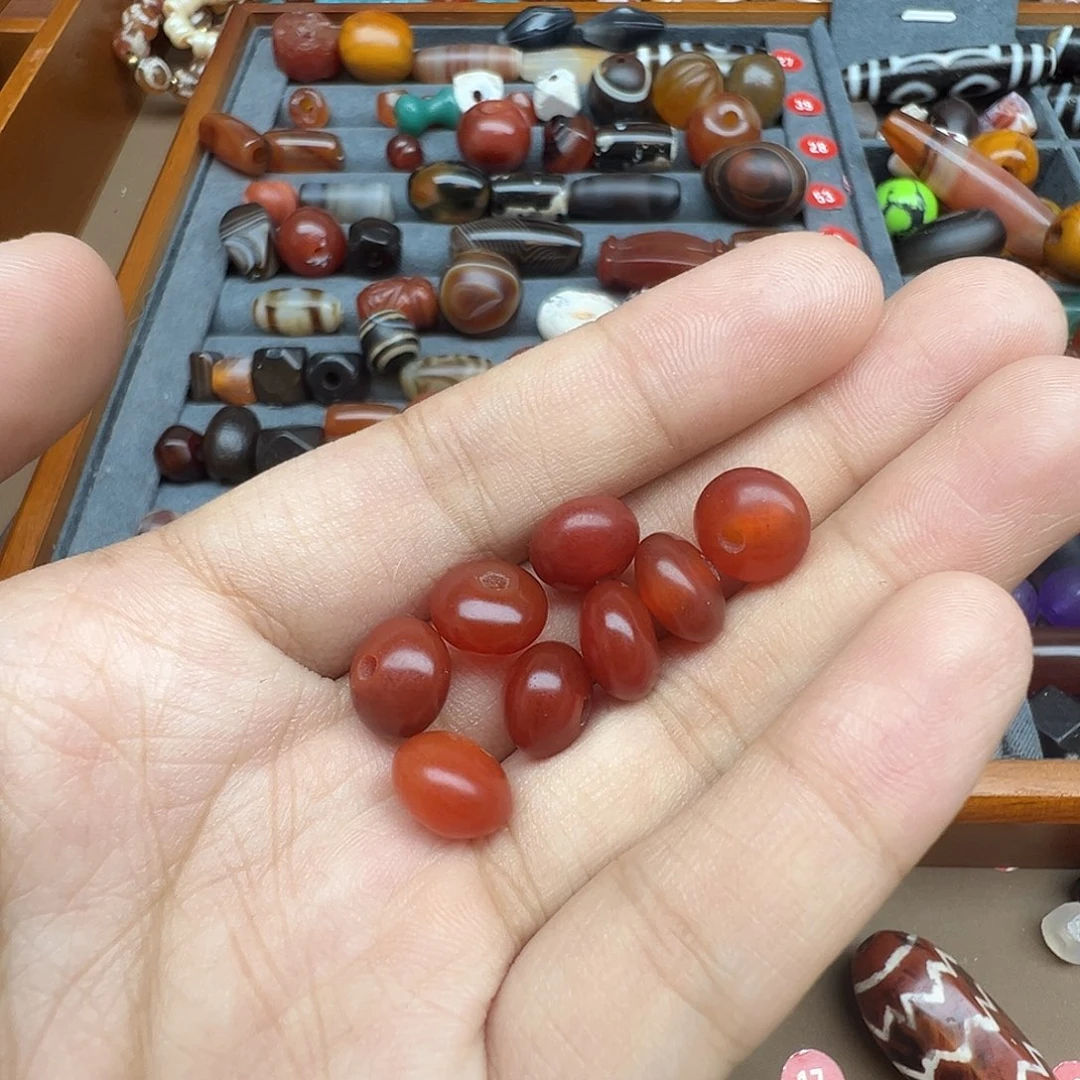 涟***未镶嵌玛瑙/玉髓珠宝半成品