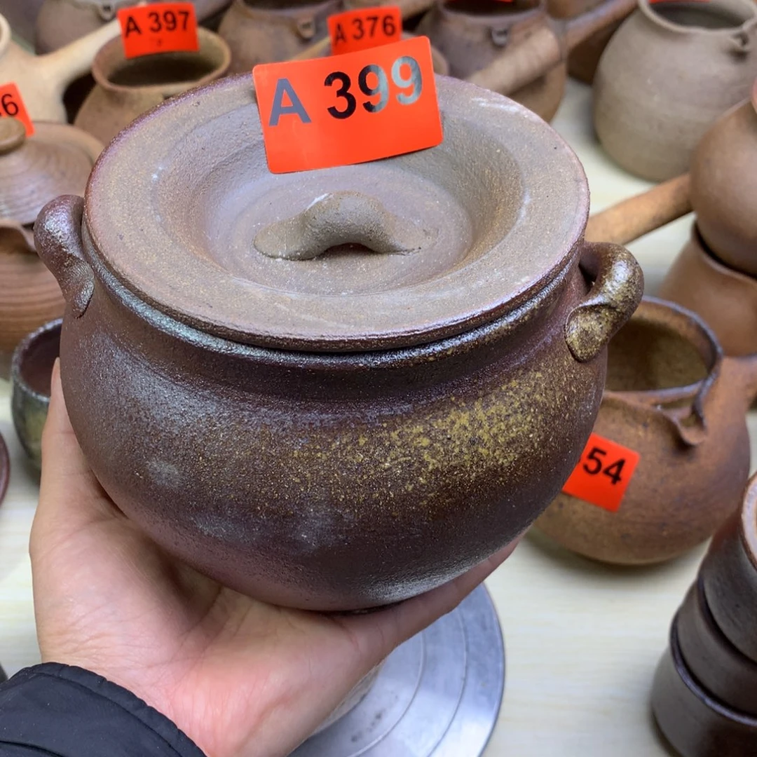徐*～柴烧土砂锅一物一拍1000毫升左右