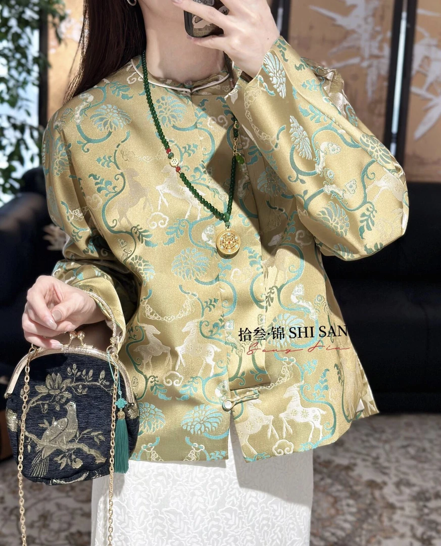 南油朱朱新年麋鹿外套479