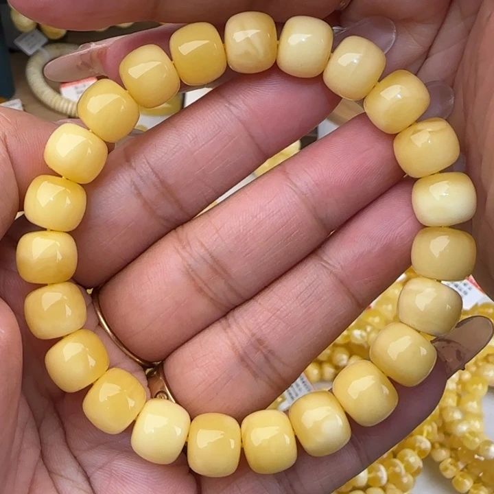 蜜蜡未镶嵌手串浓白花老型手串
