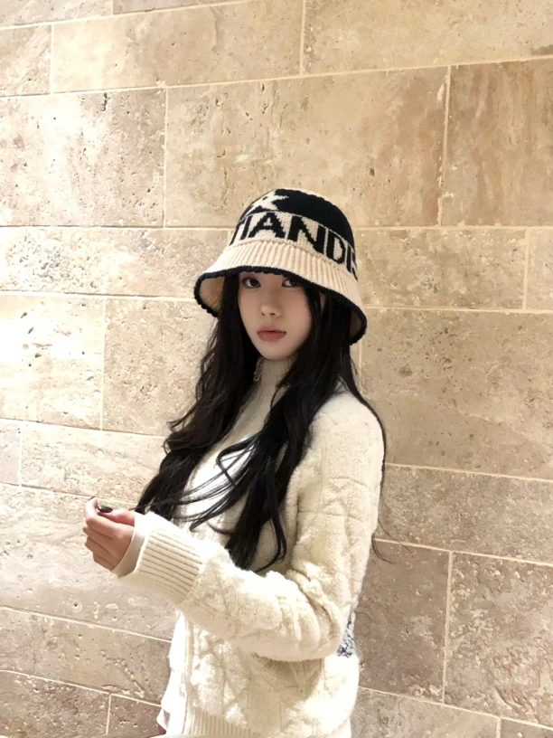 拼色星星针织字母渔夫帽子女秋冬时尚潮搭保暖百搭素颜显脸小盆帽