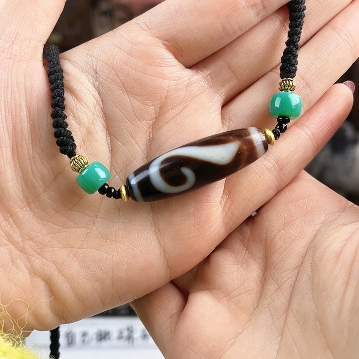 玛瑙/玉髓颈饰合金