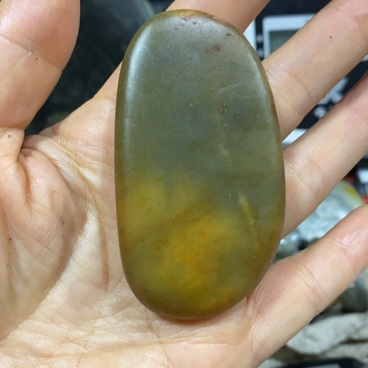 未镶嵌和田玉（糖玉）挂件
