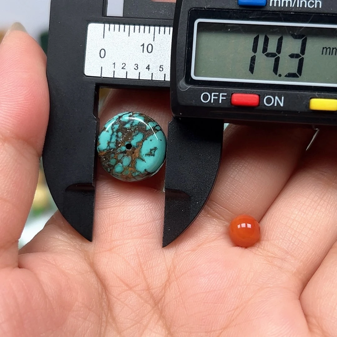 未镶嵌南红玛瑙珠宝奇石