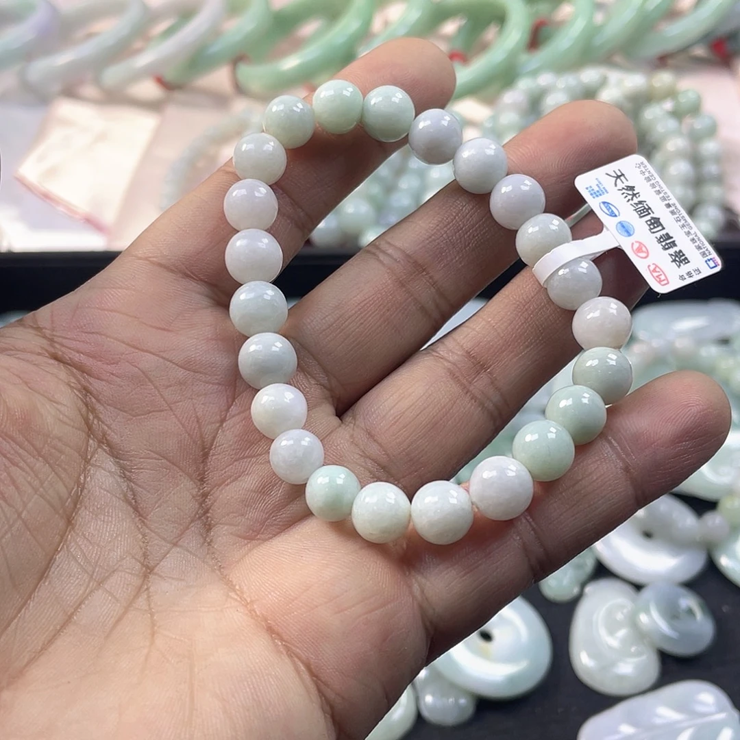 翡翠未镶嵌颈饰2号