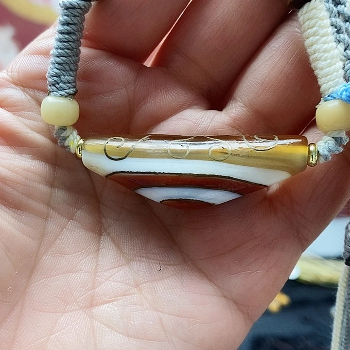 玛瑙/玉髓颈饰合金