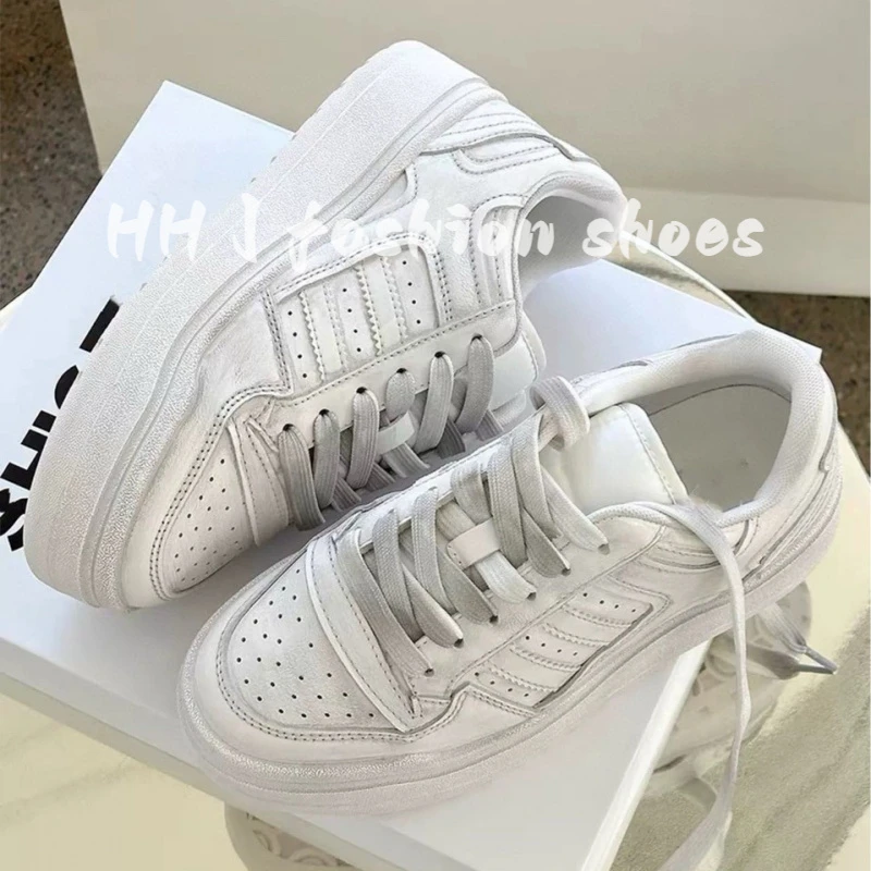 2025秋季新款脏脏鞋真皮小白鞋厚底增高百搭休闲运动板鞋女爆款潮