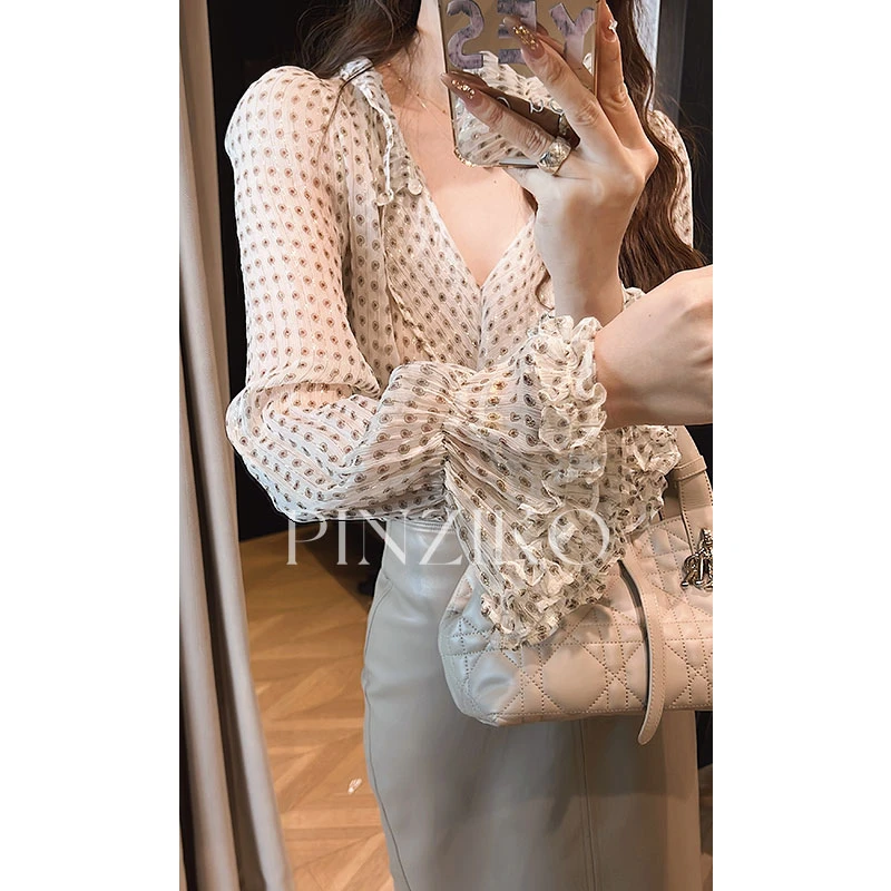 pinziko小腰花~木耳边金丝腰果花女设计感长袖上衣TJF275流光风
