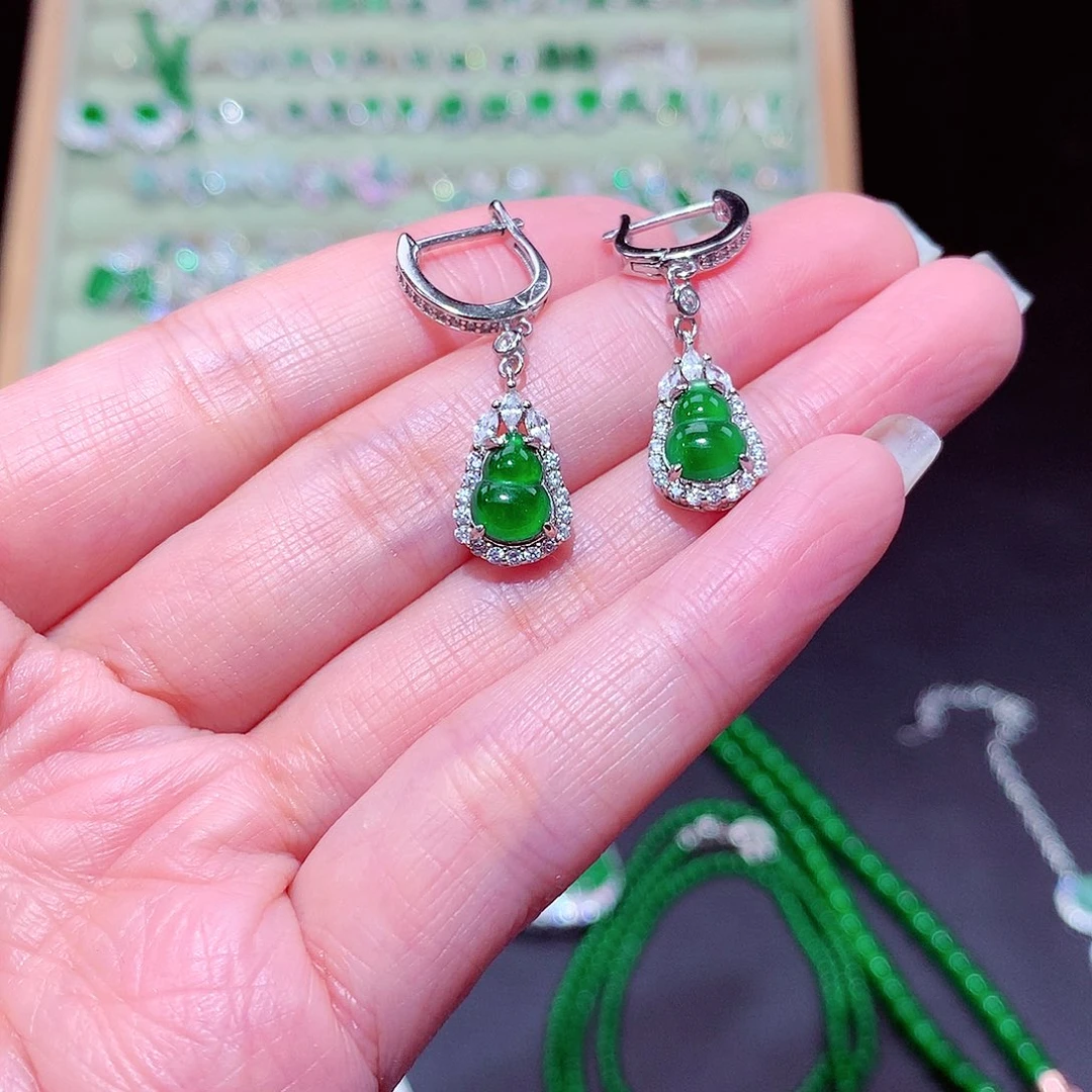 【闪购商品】翡翠吊坠(不含链)未镶嵌