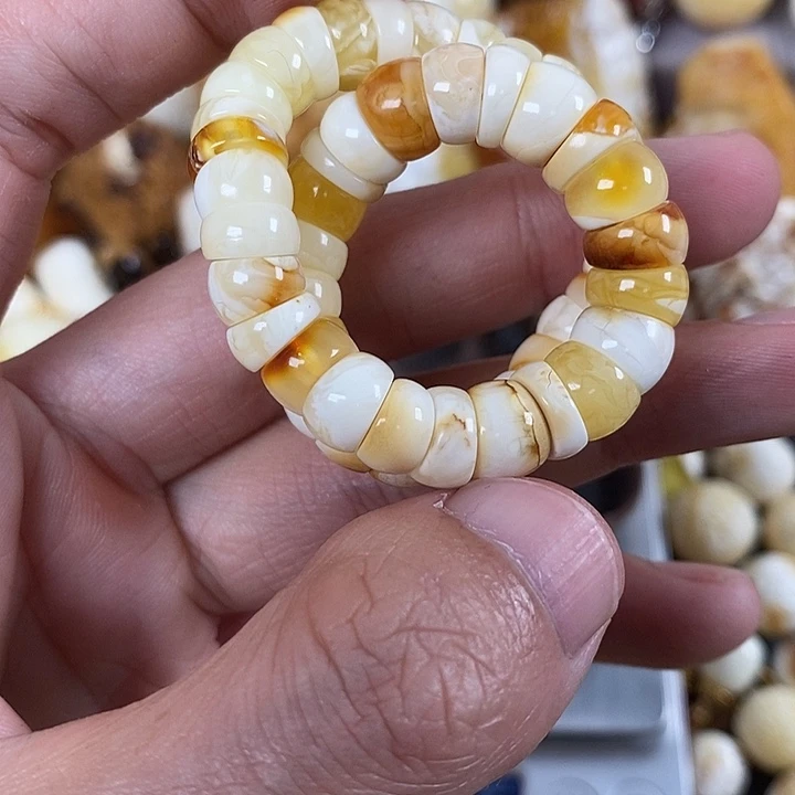 琥珀未镶嵌珠宝奇石我