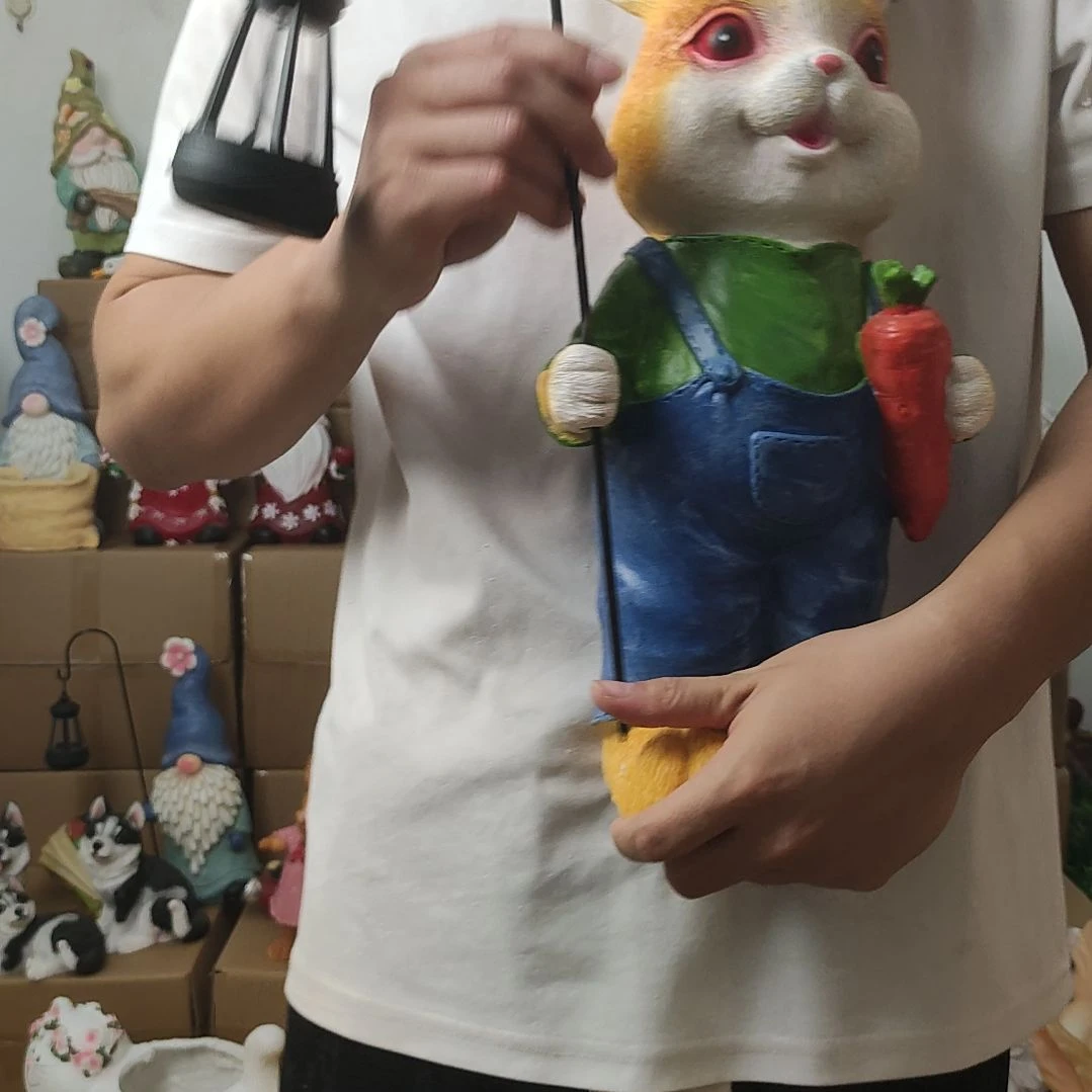合成树脂提灯兔摆件