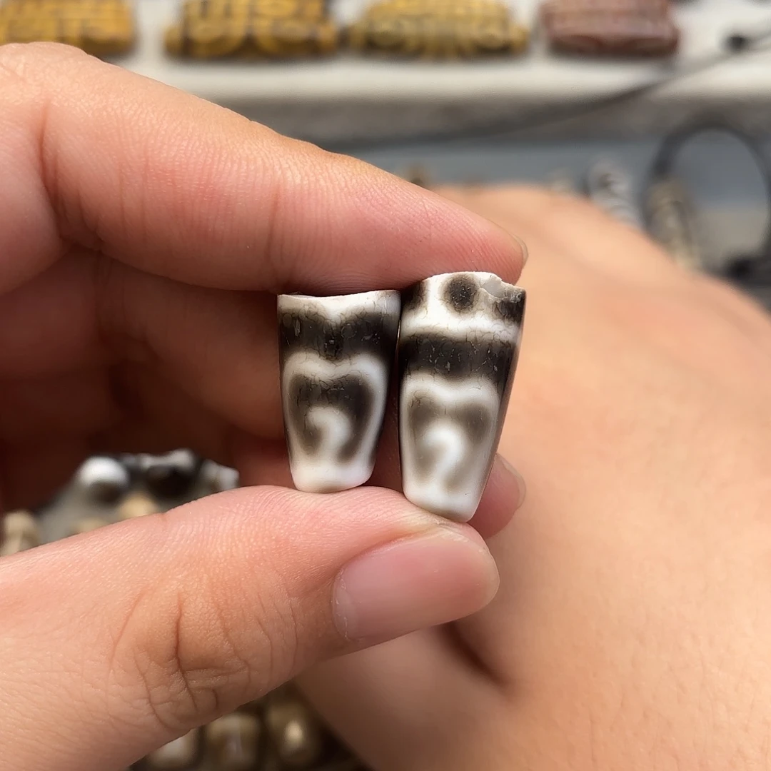 玛瑙/玉髓未镶嵌珠宝半成品