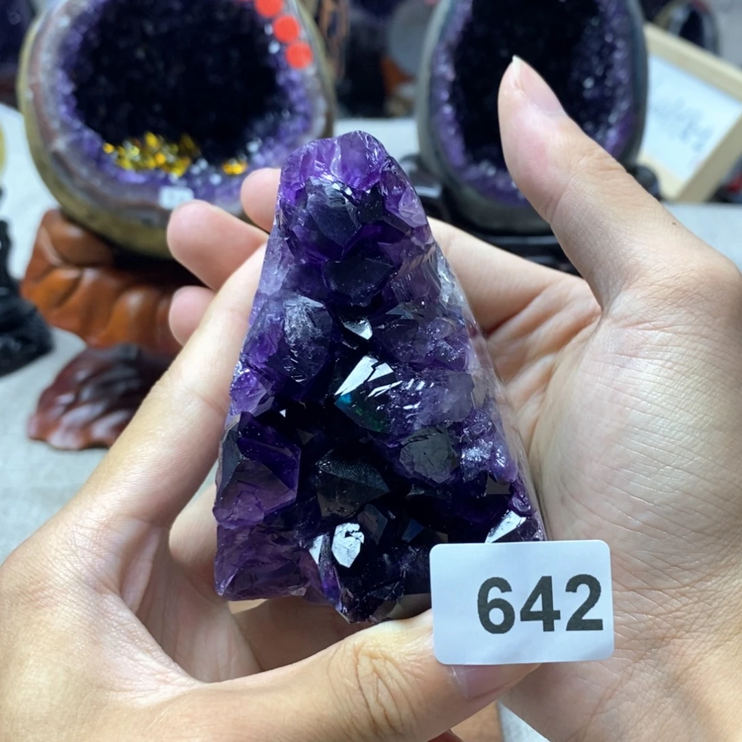 大型摆件（非配饰）未镶嵌水晶